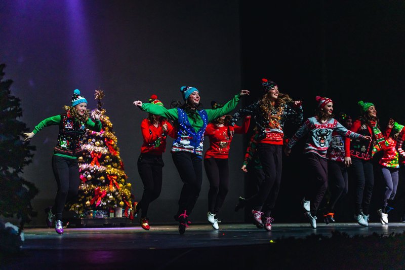 2022 12 07 Holiday Spectacular 144