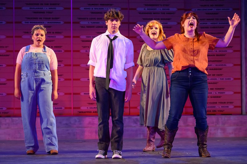 Footloose Friday Rusty Screlt
